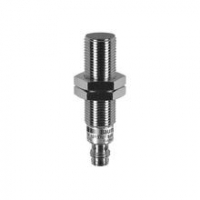 Baumer 12mm normally closed PNP Proximity Swi...